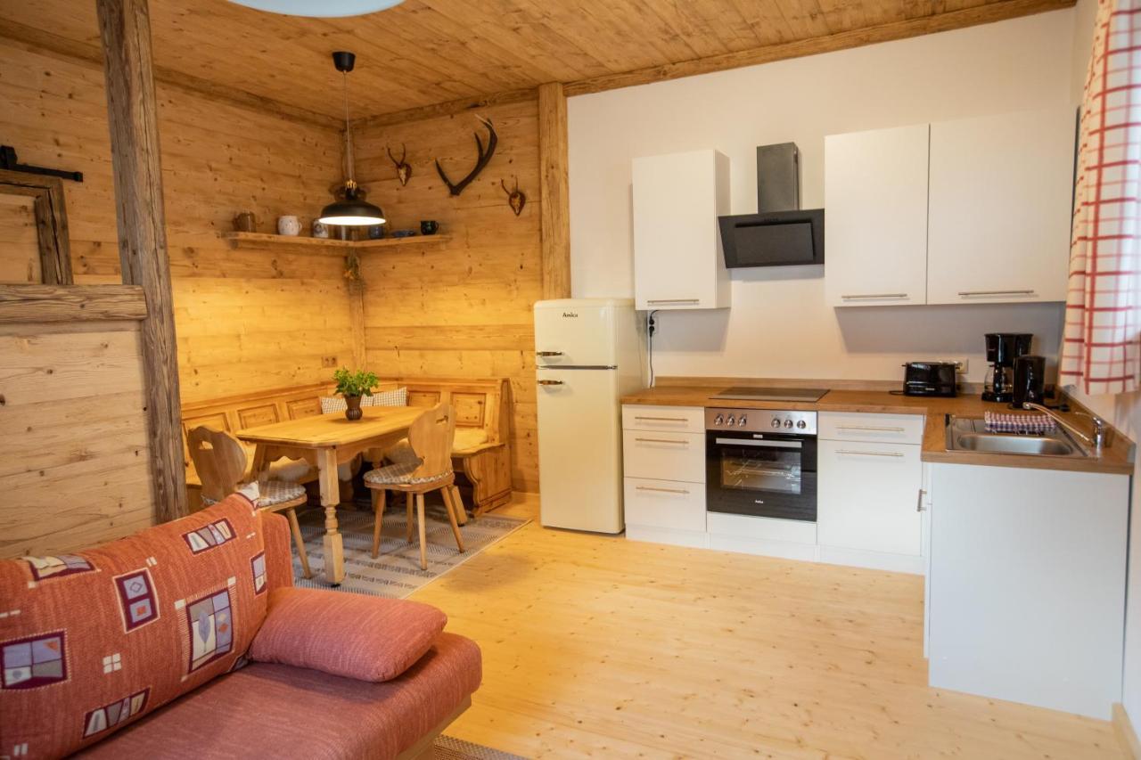 Landhotel Zum Matthiasl Bischofsreut Bagian luar foto